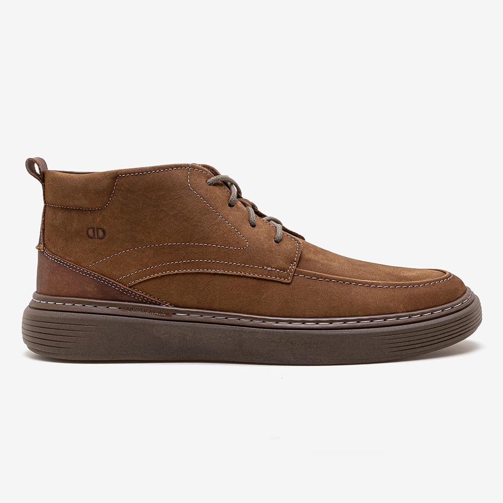 Bota Marrom Clash